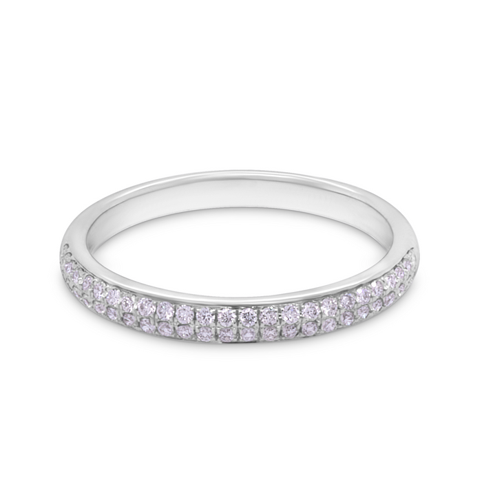 18kt hvidguldring med pavéfattede diamanter