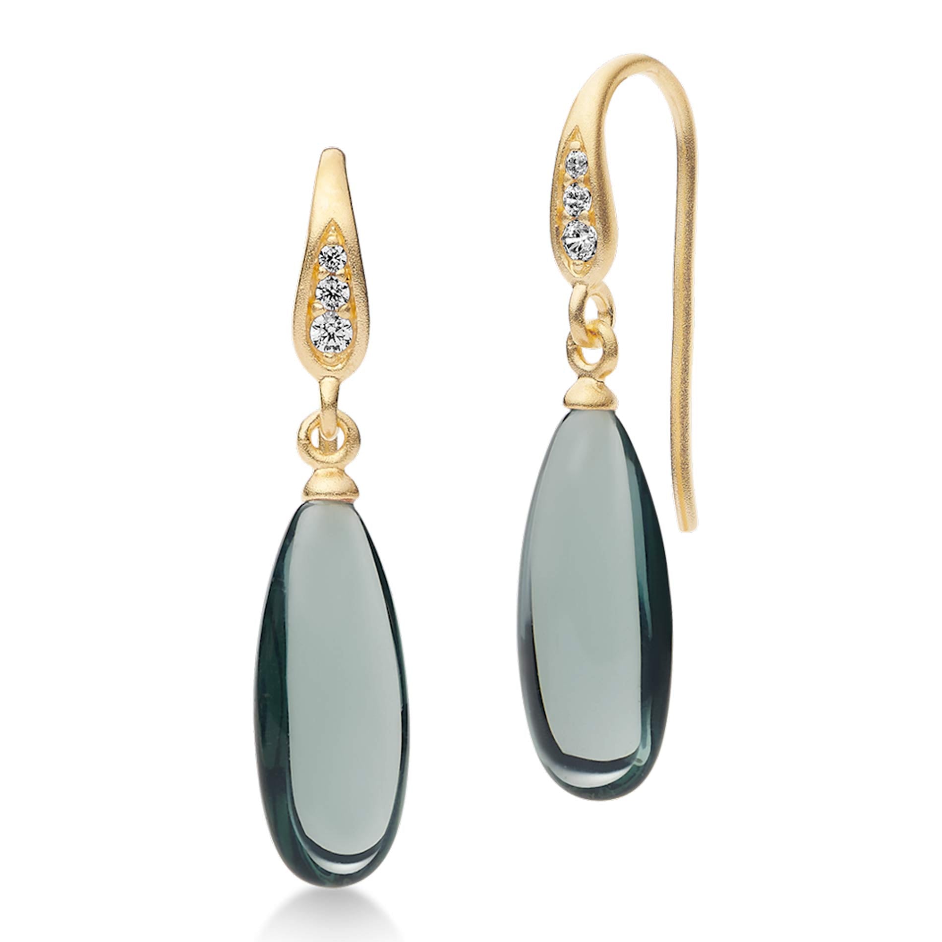 Julie Sandlau Fay øreringe i 22 karat forgyldt sølv med Midnight Crystal og zirkonia