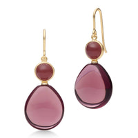 Julie Sandlau Prime Drop øreringe i 22 karat forgyldt sølv med Rhodolite Crystal