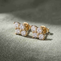 Juliette ørestikker i 18 karat guld med 0,28 carat hvide diamanter
