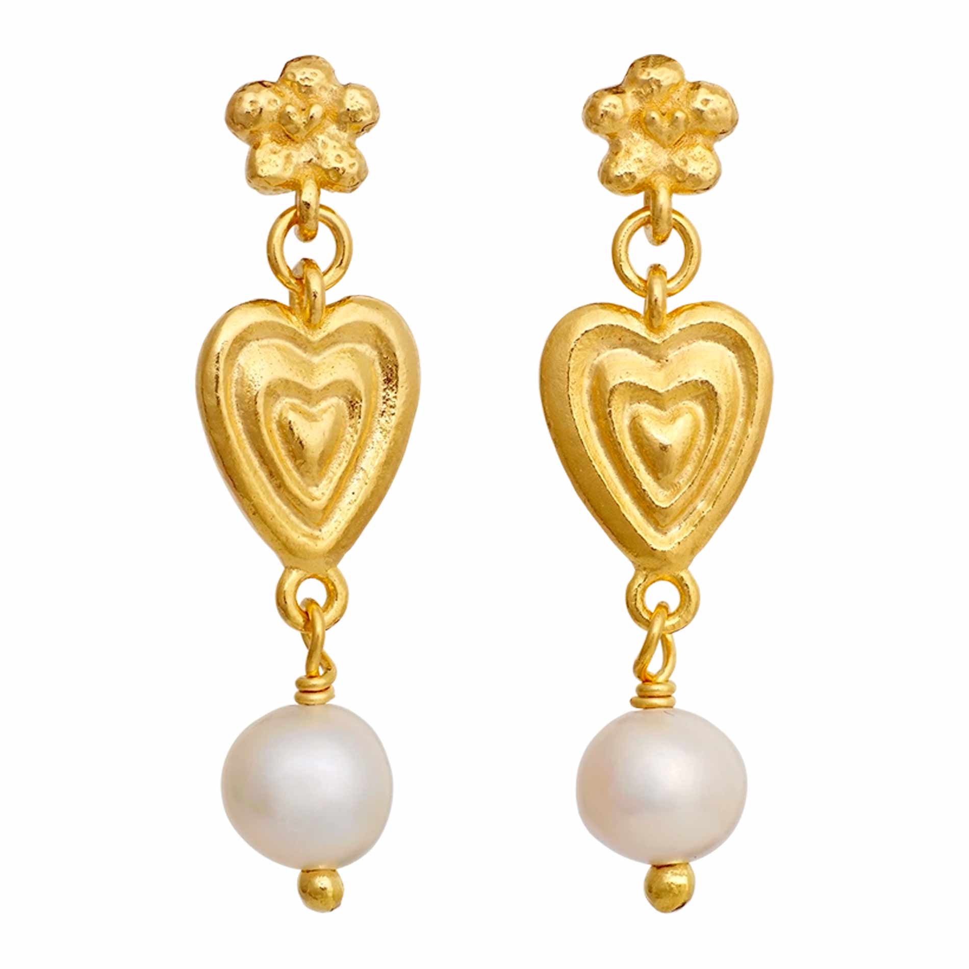 Maanesten Margot øreringe i forgyldt sterlingsølv med ferskvandsperle