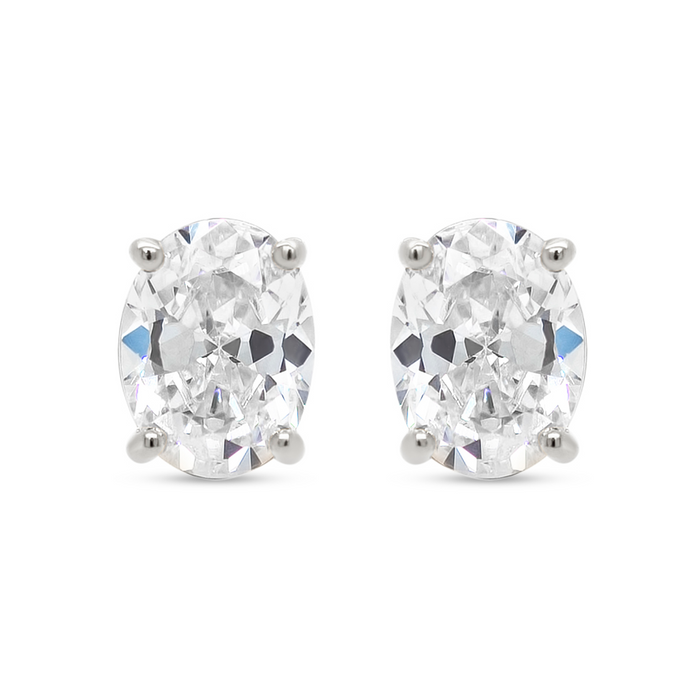 Oval-cut VIII Solitaire ørestikker i 925 sterlingsølv