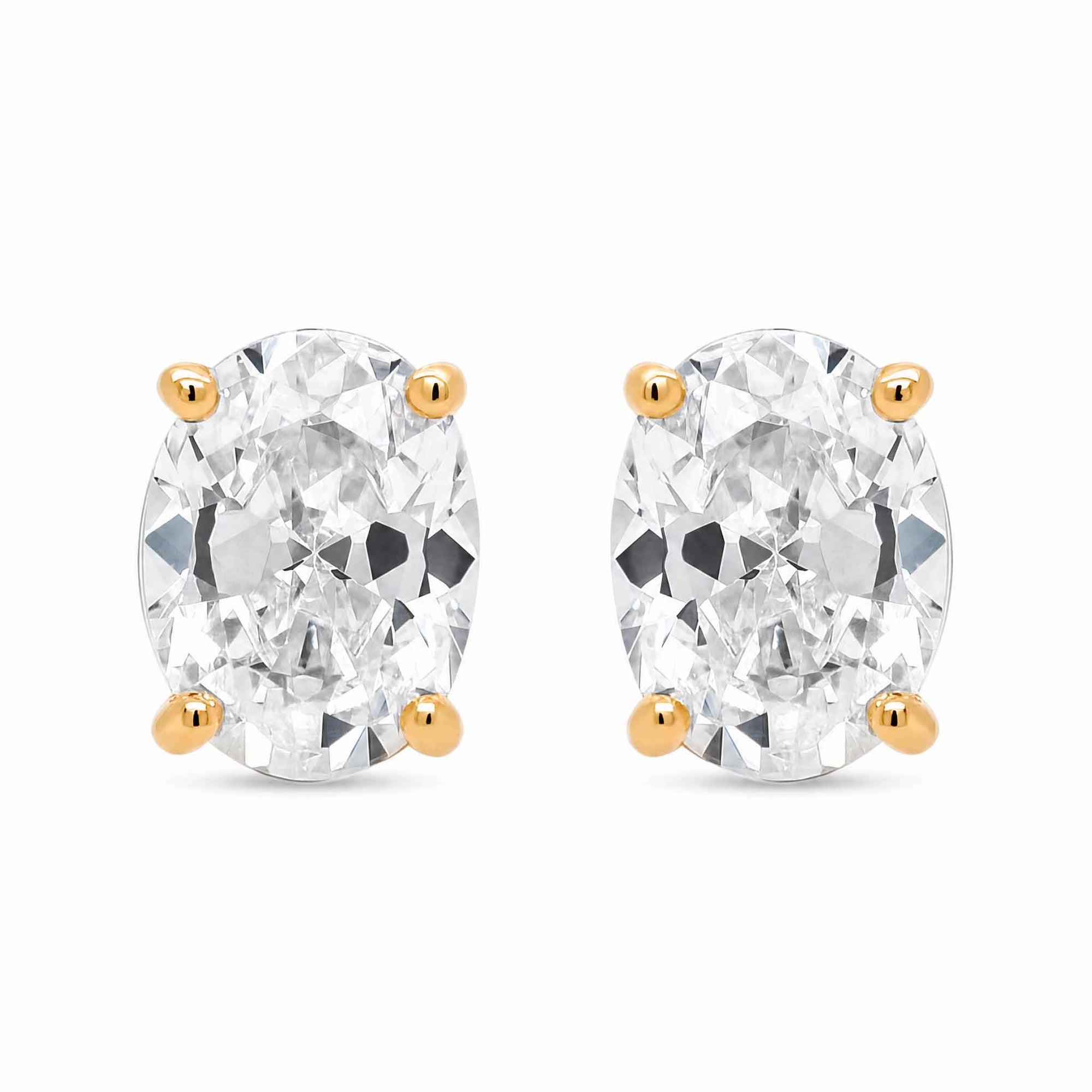 Oval-cut VIII Solitaire ørestikker i forgyldt 925 sterlingsølv med klare ovale zirkonia sten