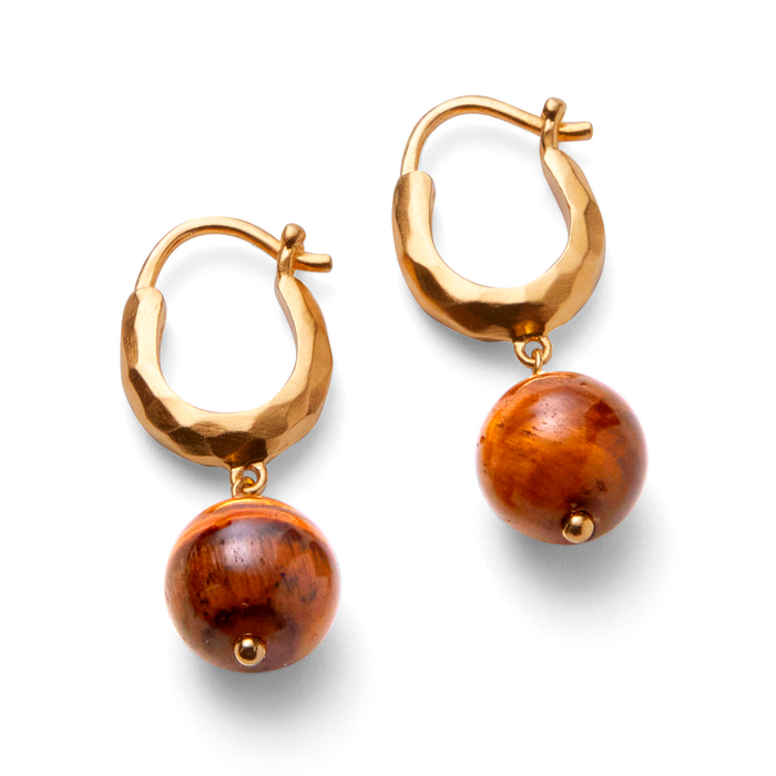 Pernille Corydon Earth øreringe i forgyldt sterlingsølv med Tiger Eye sten