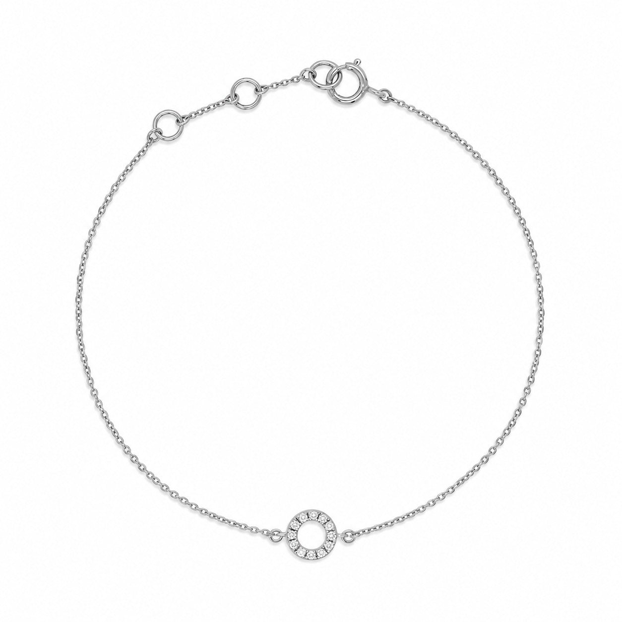 Petite Halo armbånd i 18 karat hvidguld med lille diamantcirkel på i alt 0,03 carat, hvid baggrund