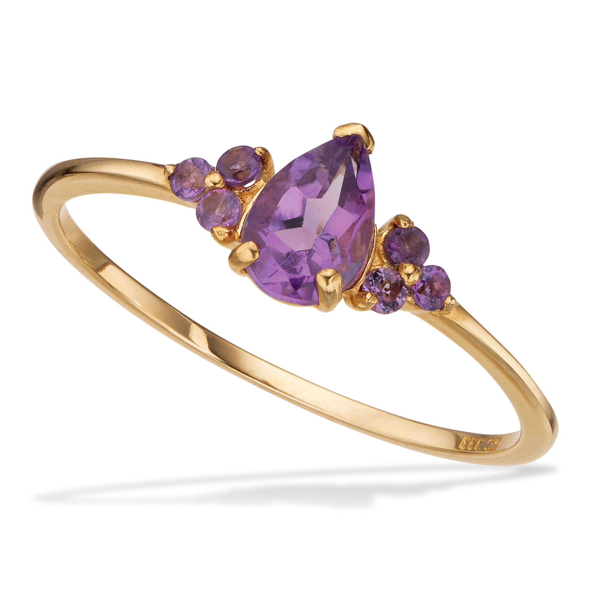 Scrouples ring med pæreformet ametyst i 8 karat guld med små ametyster på hver side