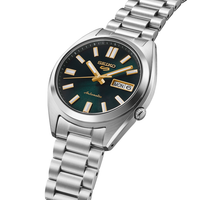 Seiko 5 Sports SRPL57K1 herreur med grøn urskive, dag-dato visning og stållænke