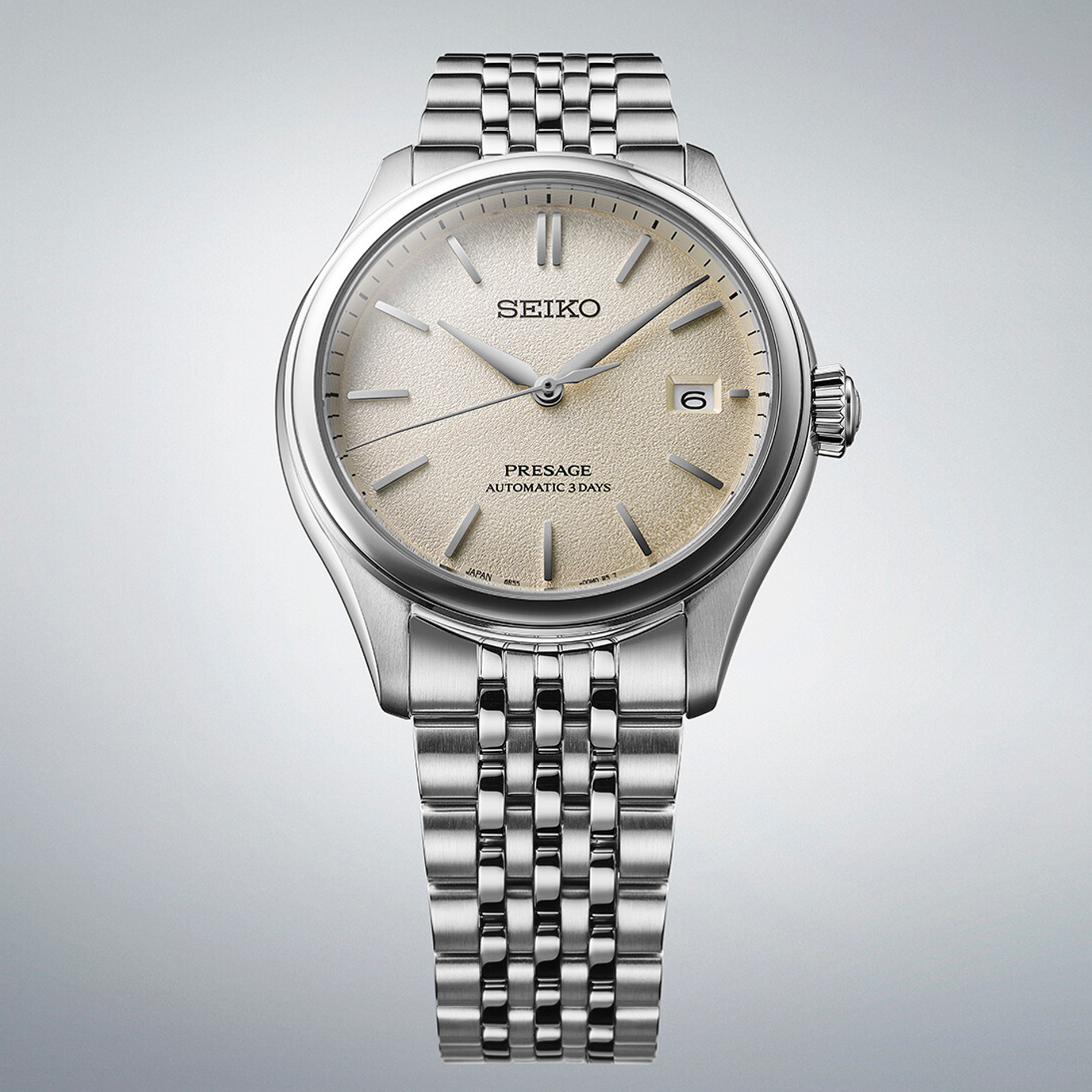 Seiko Presage Automatic Classic SPB463J1 med champagnefarvet tekstureret urskive og stållænke