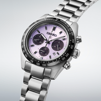 Seiko Prospex Speedtimer Limited Edition Tokyo 2025 med lilla urskive og stållænke