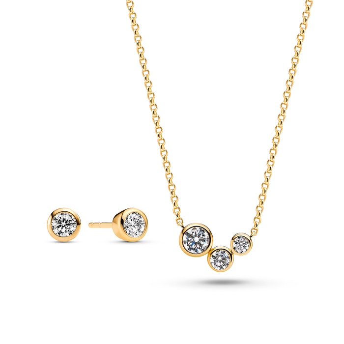 Sif Jakobs Sardinien Uno ørestikker i forgyldt sølv med zirkonia sammen med halskæde
