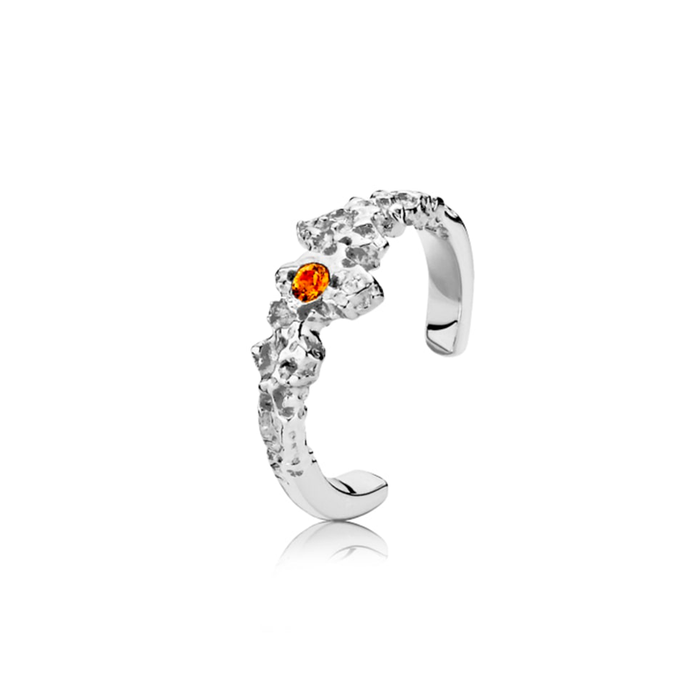 SILKE X SISTIE ear cuff i rhodineret sølv med organisk design og orange zirkonia