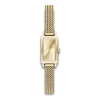 Skagen Hagen Micro SKW3178 dameur med guldfarvet mesh-lænke og rektangulær champagnefarvet urskive.