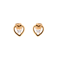 Triple Heart øreringe i 8 kt. guld med åbent hjertedesign og funklende hjerteformet zirkonia i midten for et romantisk og elegant udtryk